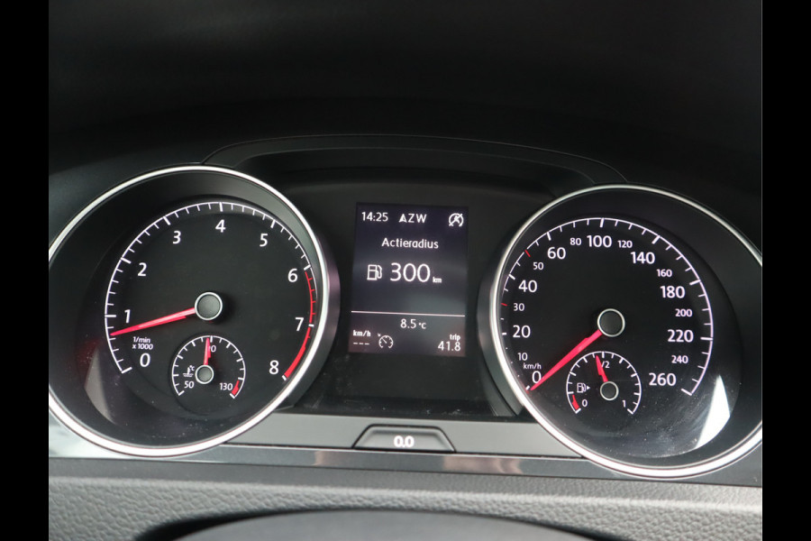 Volkswagen Golf Variant 1.5 TSI Comfortline Business Navi / Pano / ACC / Trekhaak BTW Auto