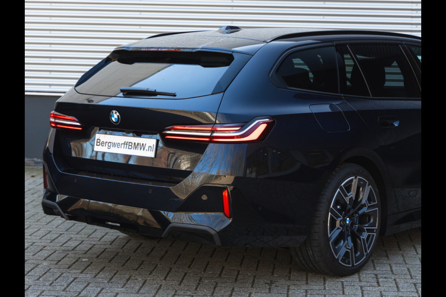 BMW 5 Serie Touring 540d xDrive M-Sport - Individual Leder - Memoryzetels - Driving Assistant