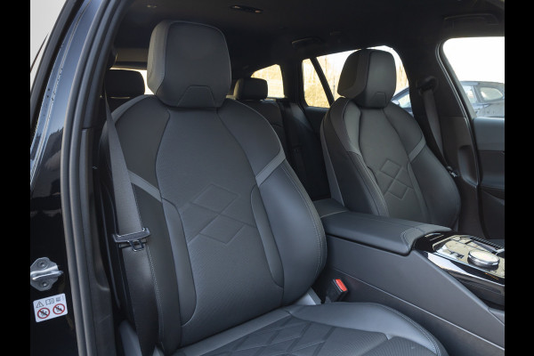 BMW 5 Serie Touring 540d xDrive M-Sport - Individual Leder - Memoryzetels - Driving Assistant