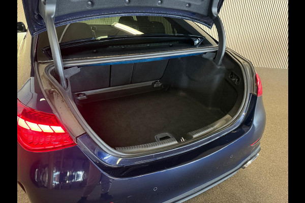 Mercedes-Benz C-Klasse 200 AMG STYLING-NIGHT-TREKHAAK-PANORAMA-ORIG NL-COMPLEET