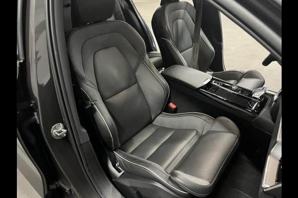 Volvo V60 2.0 T6 Plug-in hybrid AWD Plus Dark Long Range | Adapt. cruise | Open dak | Stuur-/stoelverwarming | Memory | Harman/Kardon | Head-up