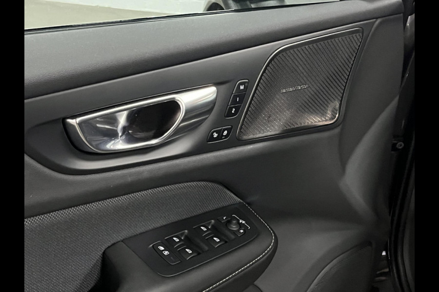 Volvo V60 2.0 T6 Plug-in hybrid AWD Plus Dark Long Range | Adapt. cruise | Open dak | Stuur-/stoelverwarming | Memory | Harman/Kardon | Head-up