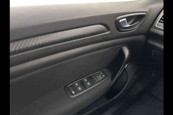 Renault Mégane Estate 1.5 Blue dCi Zen (INCL-BTW) *NAVI-FULLMAP | COMFORT-SEATS | DAB | ECC | PDC | CRUISE | TOWBAR*