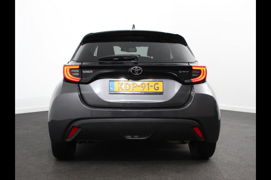 Toyota Yaris 1.5 Hybrid Dynamic Automaat | Climate control | Cruise control adaptieve | LED | Achteruitrijcamera | Keyless start | Lane assist | Navigatie | Apple Carplay/ Android Auto |