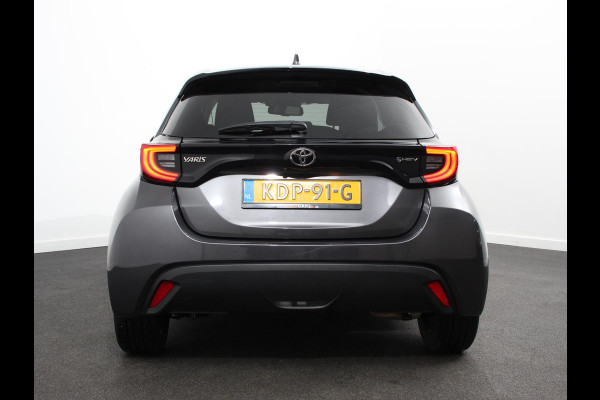 Toyota Yaris 1.5 Hybrid Dynamic Automaat | Climate control | Cruise control adaptieve | LED | Achteruitrijcamera | Keyless start | Lane assist | Navigatie | Apple Carplay/ Android Auto |