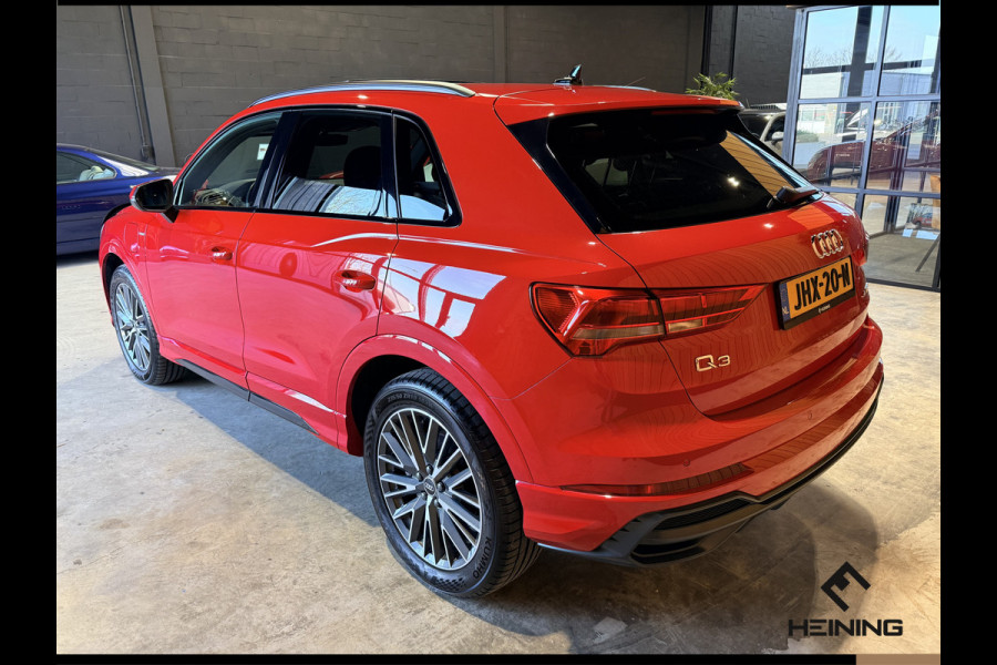 Audi Q3 45 TFSI e S edition. Pano. 2X S-Line. Apple-carplay. Blackline. 19 inch.