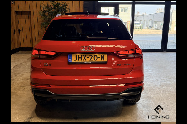 Audi Q3 45 TFSI e S edition. Pano. 2X S-Line. Apple-carplay. Blackline. 19 inch.