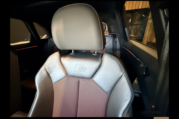 Audi Q3 45 TFSI e S edition. Pano. 2X S-Line. Apple-carplay. Blackline. 19 inch.