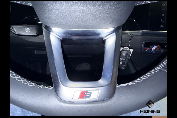 Audi Q3 45 TFSI e S edition. Pano. 2X S-Line. Apple-carplay. Blackline. 19 inch.