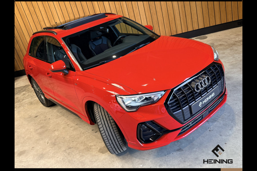 Audi Q3 45 TFSI e S edition. Pano. 2X S-Line. Apple-carplay. Blackline. 19 inch.