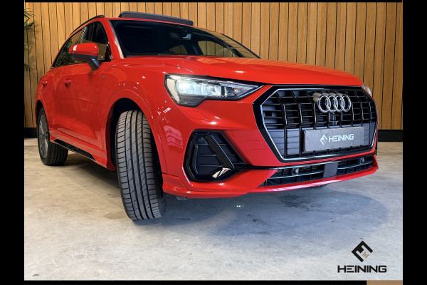 Audi Q3 45 TFSI e S edition. Pano. 2X S-Line. Apple-carplay. Blackline. 19 inch.