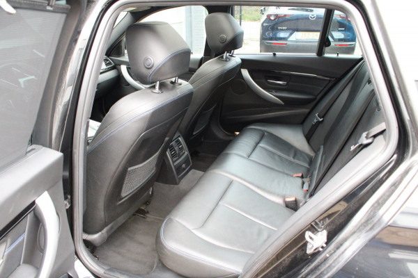 BMW 3 Serie Touring 318i M Sport Edition