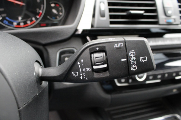 BMW 3 Serie Touring 318i M Sport Edition