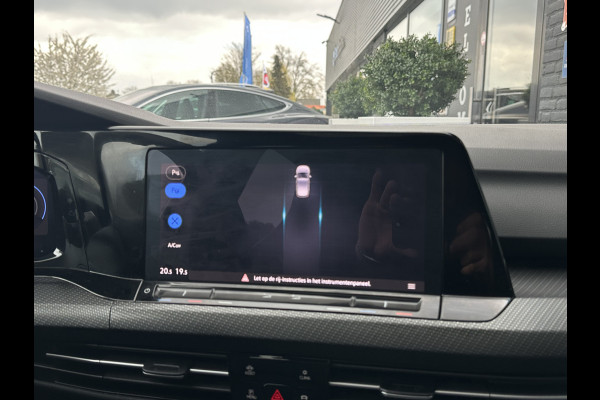 Volkswagen Golf 2.0 R 4Motion, 333 PK, Akrapovic, Head Up, H&K, Pano, 20 Jahre, IQ