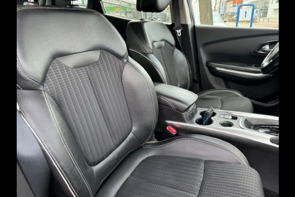 Renault Kadjar 1.2 TCe Bose Automaat Airco/ECC,Navigatie,Camera,Half Leder