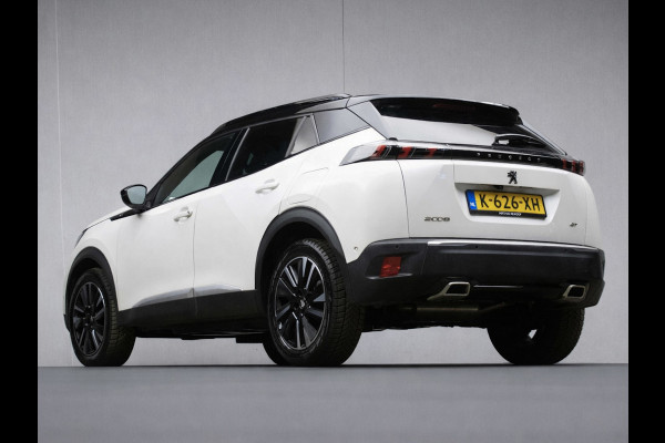 Peugeot 2008 1.2 PureTech GT Pack Sport (PANORAMADAK,APPLE CARPLAY,NAVI,CAMERA,STOELVERWARMING,GETINT,LEDER/ALCANTARA,LM VELGEN)