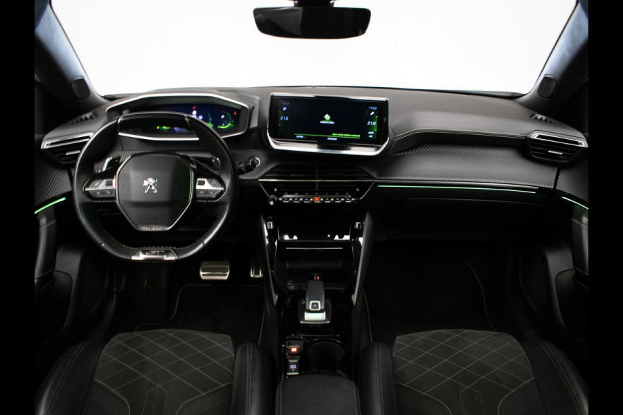 Peugeot 2008 1.2 PureTech GT Pack Sport (PANORAMADAK,APPLE CARPLAY,NAVI,CAMERA,STOELVERWARMING,GETINT,LEDER/ALCANTARA,LM VELGEN)