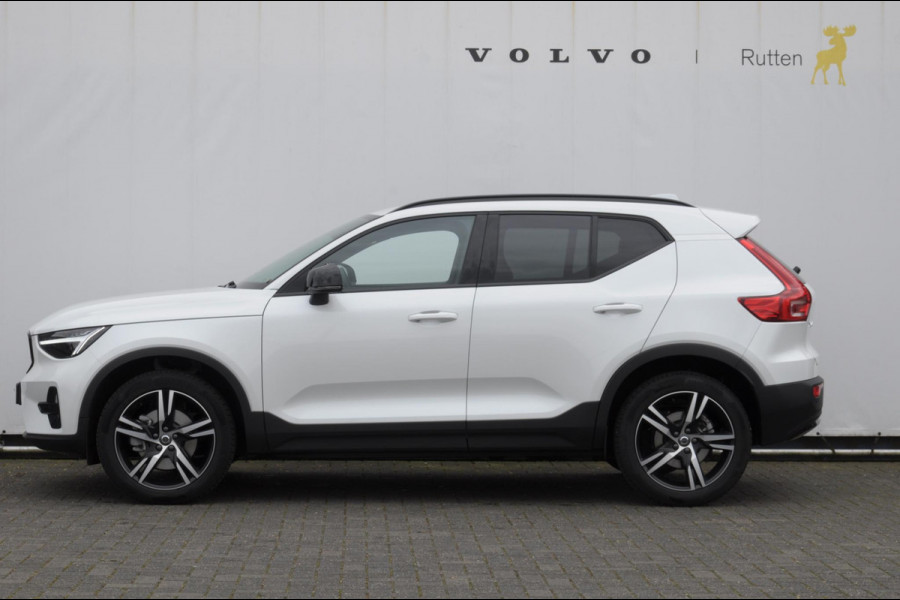 Volvo XC40 B4 211PK Automaat Plus Dark / Adaptive cruise control / Elektrische stoelen / Harman Kardon audio / Pilot assist / BLIS / Stoel en stuur verwarming / Elektrische achterklep / Parkeersensoren met camera / Google infotainment