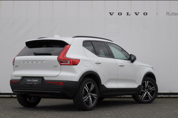 Volvo XC40 B4 211PK Automaat Plus Dark / Adaptive cruise control / Elektrische stoelen / Harman Kardon audio / Pilot assist / BLIS / Stoel en stuur verwarming / Elektrische achterklep / Parkeersensoren met camera / Google infotainment