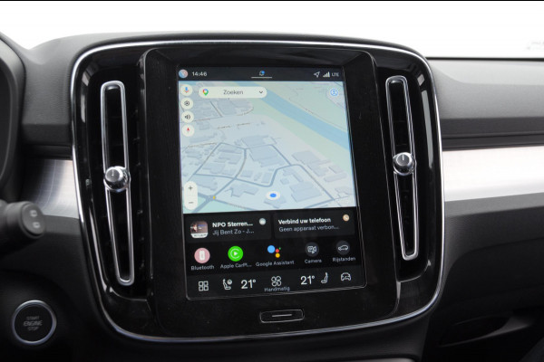 Volvo XC40 B4 211PK Automaat Plus Dark / Adaptive cruise control / Elektrische stoelen / Harman Kardon audio / Pilot assist / BLIS / Stoel en stuur verwarming / Elektrische achterklep / Parkeersensoren met camera / Google infotainment