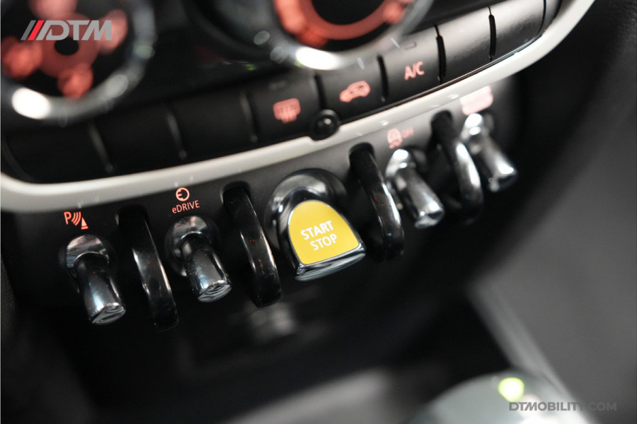 MINI Countryman 1.5 Cooper S E ALL4 | Harman/Kardon | Sportstoelen