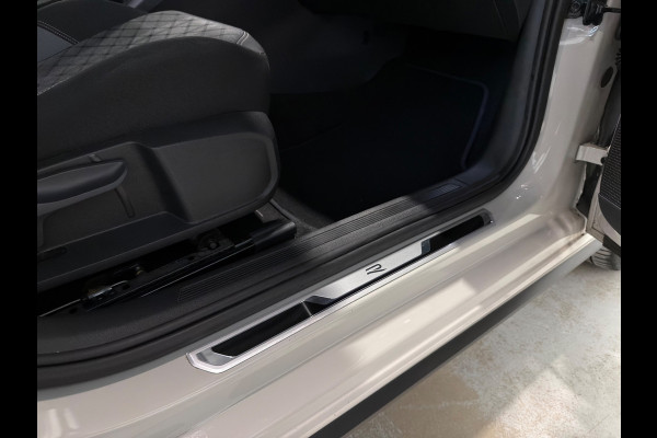 Volkswagen Polo 1.0 TSI R-Line Business | R-LINE | IQ LIGHTS | ACC | CARPLAY | CAMERA