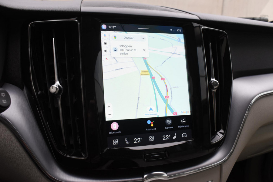 Volvo XC60 T6 340PK Automaat Plug-in Hybrid AWD Inscription / Navigatie / Elektrisch glazen schuif-kanteldak / Leder Blond / Stuur & Stoelverwarming / Elektrische achterklep / Cruise control