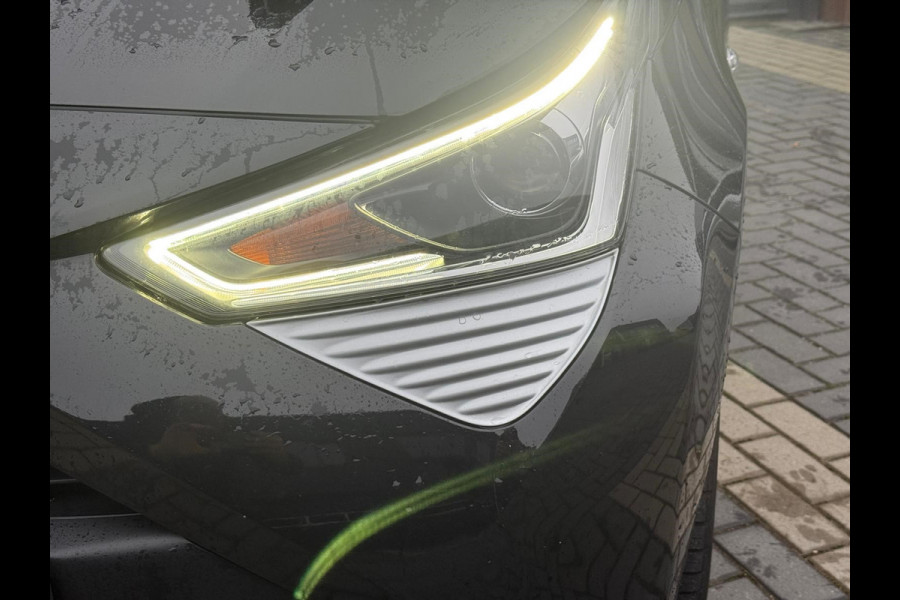 Toyota Aygo 1.0 VVT-i x-play Airco, Carplay, 5 DRS, NL/NAP!