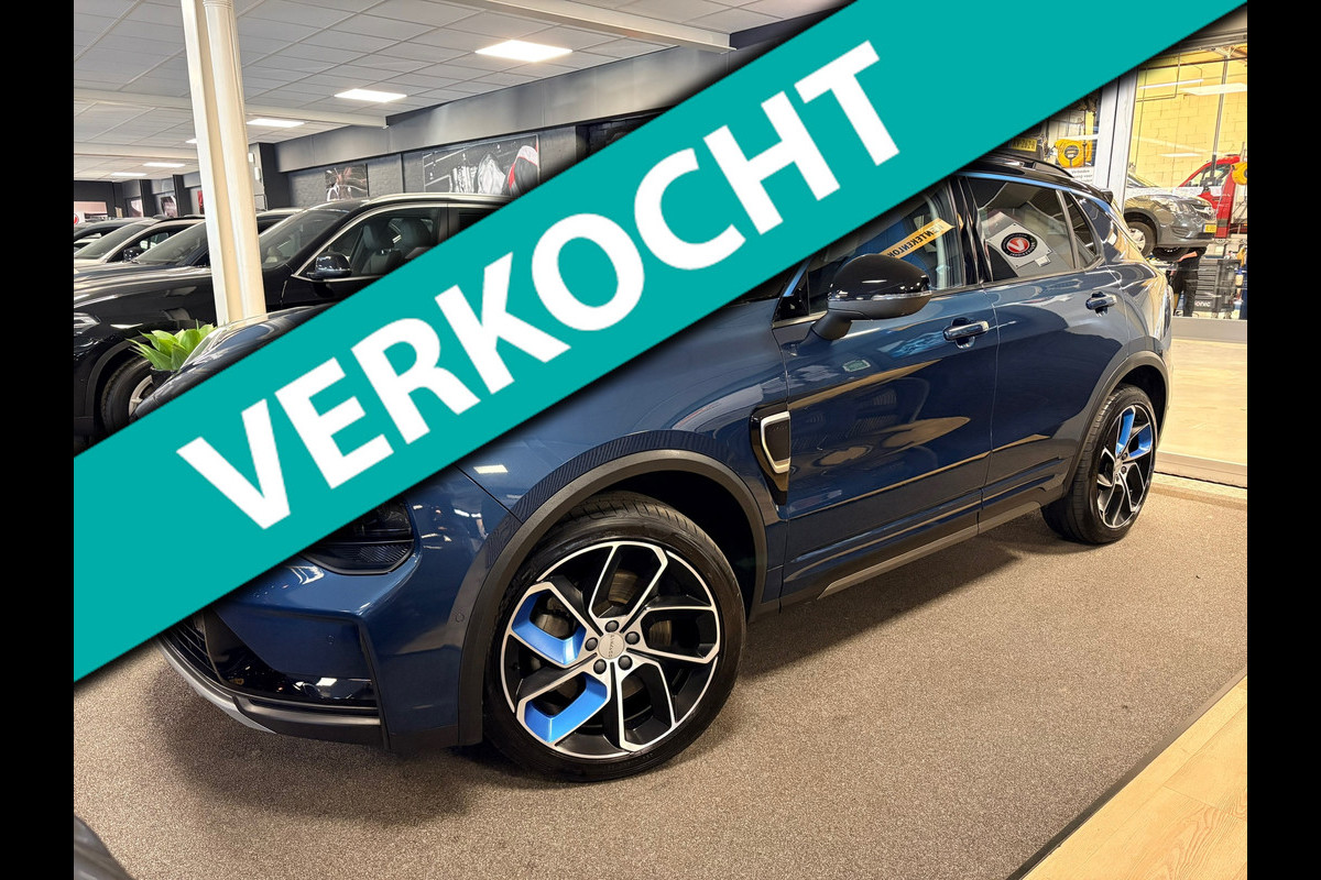 Lynk & Co 01 1.5 / pano / 360 camera / model 2023 / Infinity / navi / stoelverwarming