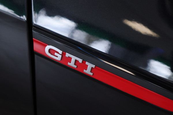 Volkswagen Golf 2.0 TSI GTI Clubsport Panoramadak Harman&Kardon Head-Up