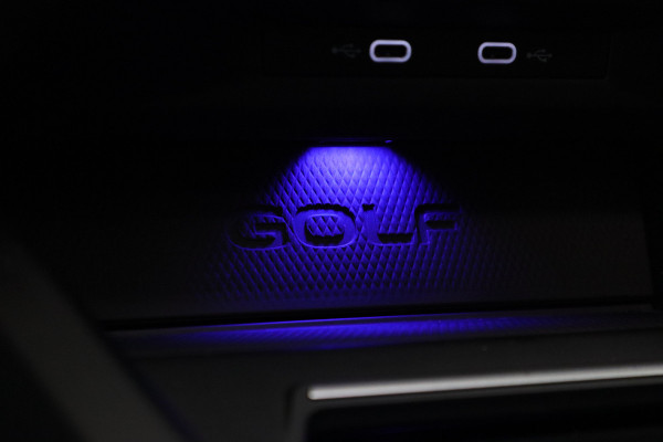 Volkswagen Golf 2.0 TSI GTI Clubsport Panoramadak Harman&Kardon Head-Up