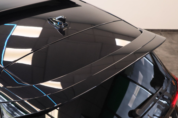 Volkswagen Golf 2.0 TSI GTI Clubsport Panoramadak Harman&Kardon Head-Up