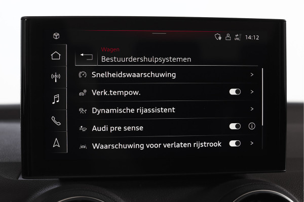 Audi Q2 35 TFSI S Edition 150 PK - Automaat | Dig. Cockpit | Adapt. Cruise | Stoelverw. | Matrix Led | Camera | NAV + App. Connect | ECC | Elek. Klep | LM 17" |