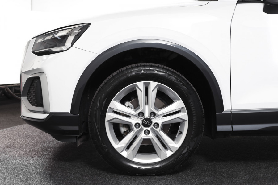 Audi Q2 35 TFSI S Edition 150 PK - Automaat | Dig. Cockpit | Adapt. Cruise | Stoelverw. | Matrix Led | Camera | NAV + App. Connect | ECC | Elek. Klep | LM 17" |