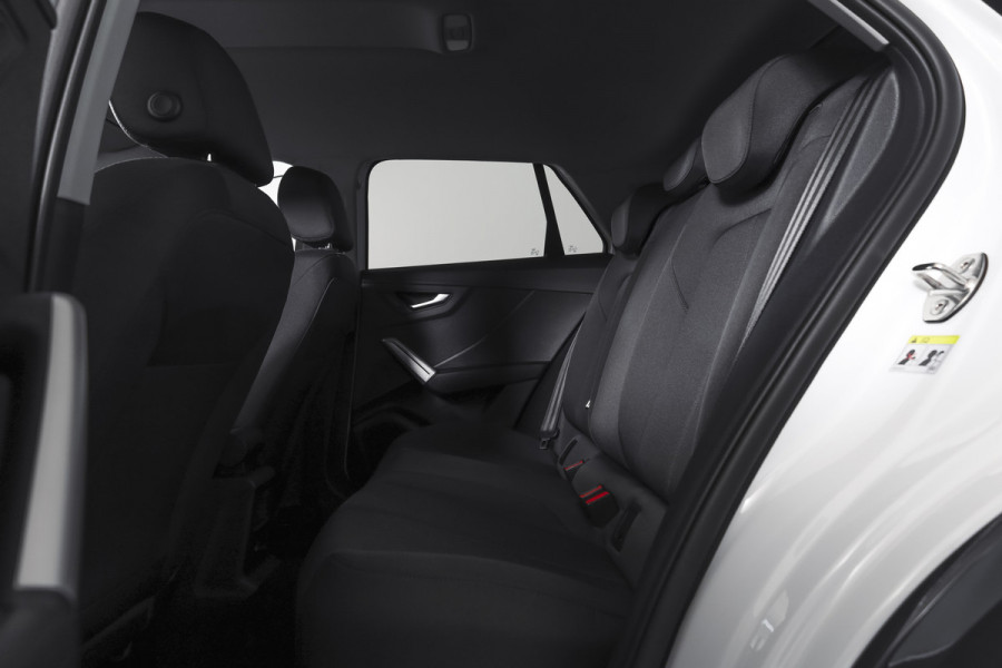 Audi Q2 35 TFSI S Edition 150 PK - Automaat | Dig. Cockpit | Adapt. Cruise | Stoelverw. | Matrix Led | Camera | NAV + App. Connect | ECC | Elek. Klep | LM 17" |