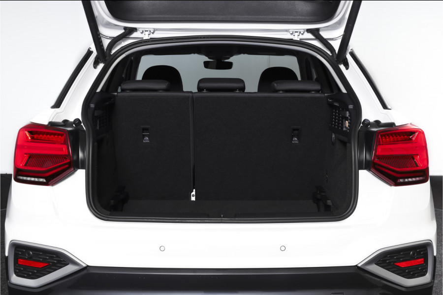 Audi Q2 35 TFSI S Edition 150 PK - Automaat | Dig. Cockpit | Adapt. Cruise | Stoelverw. | Matrix Led | Camera | NAV + App. Connect | ECC | Elek. Klep | LM 17" |