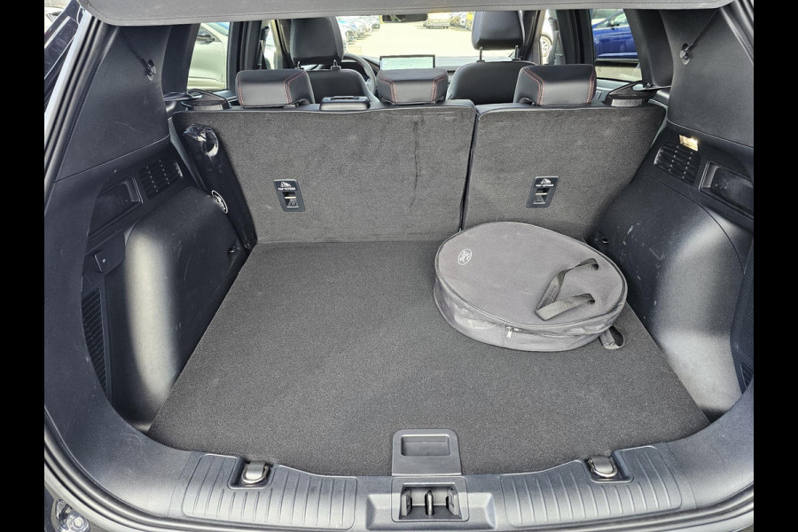 Ford Kuga 2.5 FHEV ST-Line X 190pk | Driver Assistance Pack | Winterpack | Panoramadak | Technology Pack | Geen Stekker nodig | All Season banden