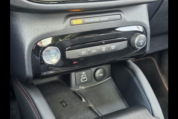 Ford Kuga 2.5 FHEV ST-Line X 190pk | Driver Assistance Pack | Winterpack | Panoramadak | Technology Pack | Geen Stekker nodig | All Season banden