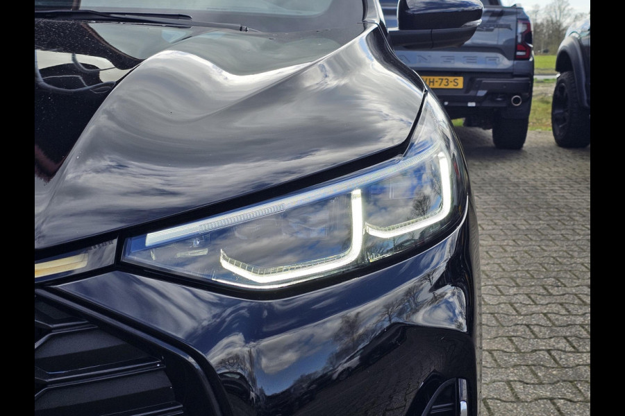 Ford Kuga 2.5 FHEV ST-Line X 190pk | Driver Assistance Pack | Winterpack | Panoramadak | Technology Pack | Geen Stekker nodig | All Season banden