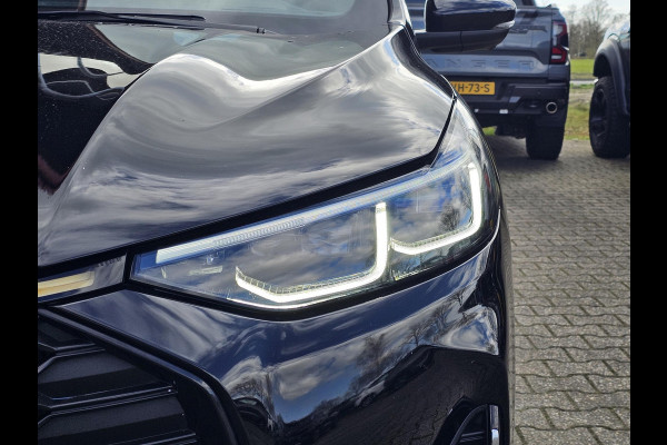 Ford Kuga 2.5 FHEV ST-Line X 190pk | Driver Assistance Pack | Winterpack | Panoramadak | Technology Pack | Geen Stekker nodig | All Season banden