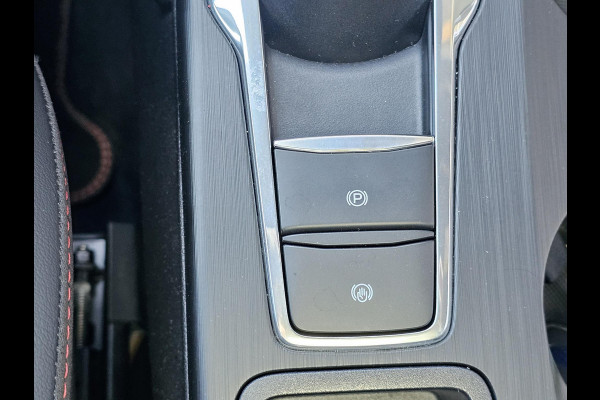 Ford Kuga 2.5 FHEV ST-Line X 190pk | Driver Assistance Pack | Winterpack | Panoramadak | Technology Pack | Geen Stekker nodig | All Season banden