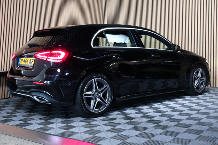 Mercedes-Benz A-Klasse 180 Business Solution AMG Sport 2020