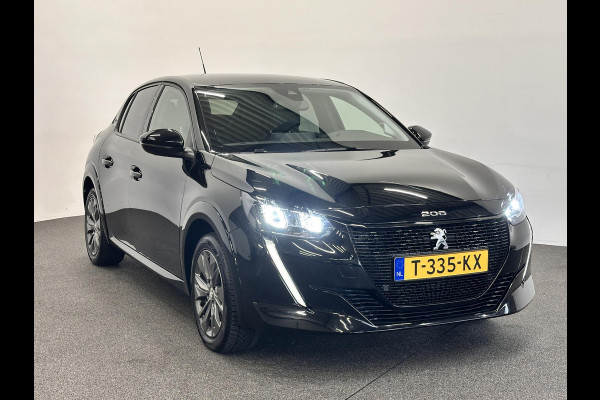 Peugeot e-208 EV Allure Pack 50 kWh 98% SOH Airco/ECC Carplay Navi Cruise Control PDC VA + Camera Full LED 16" LM Velgen