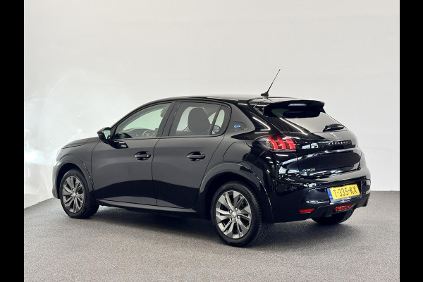 Peugeot e-208 EV Allure Pack 50 kWh 98% SOH Airco/ECC Carplay Navi Cruise Control PDC VA + Camera Full LED 16" LM Velgen