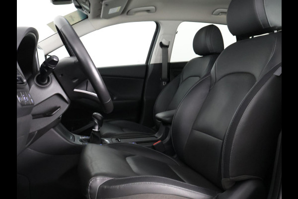 Hyundai i30 Wagon 1.5 T-GDi MHEV Premium | Stuur-/Stoelverwarming | Navigatie | Parkeersensoren voor & Achter |