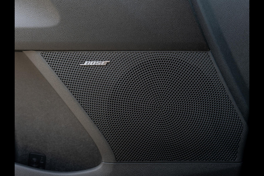 Kia Sorento 1.6 T-GDi Plug-in Hybrid 4WD ExecutiveLine 7p. | VOORRAADVOORDEEL | Bose audio | Schuifkanteldak | Stoel en stuurverwarming |