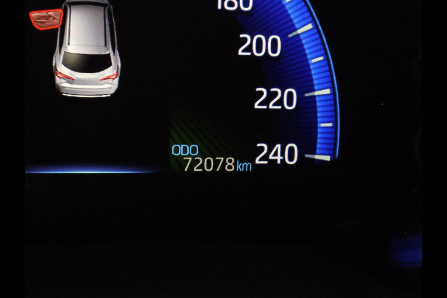 Toyota Corolla Touring Sports 1.8 Hybrid Dynamic Plus | Stuur-/Stoelverwarming | Apple Carplay & AndroidAUTO | Navigatie