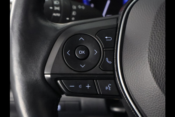 Toyota Corolla Touring Sports 1.8 Hybrid Dynamic Plus | Stuur-/Stoelverwarming | Apple Carplay & AndroidAUTO | Navigatie