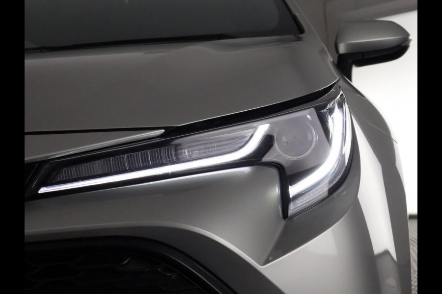 Toyota Corolla Touring Sports 1.8 Hybrid Dynamic Plus | Stuur-/Stoelverwarming | Apple Carplay & AndroidAUTO | Navigatie