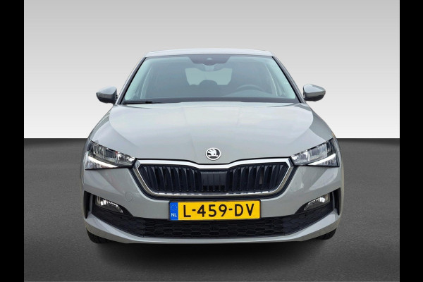 Škoda SCALA 1.0 TSI Ambition Incl. Apple Carplay/Android Auto | Cruise control | Lichtmetalen velgen 16"